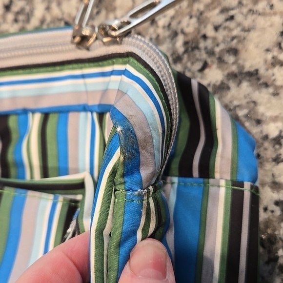 JU JU BE BETTER BEE STRIPED MESSANGER DIAPER BAG WITH CHANGING PAD. - Picture 7 of 11